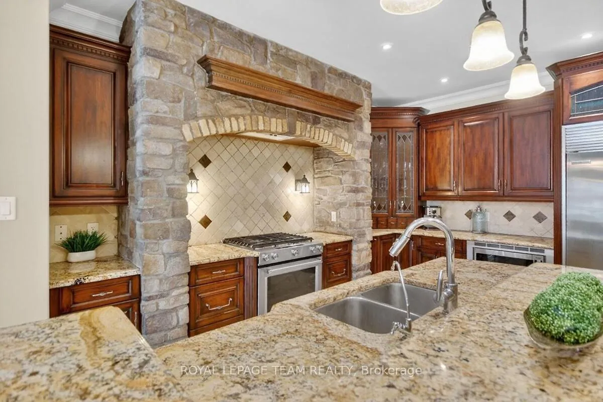 Photo 15 of 1269 South Beach Boulevard, Ottawa, Greely — HOMEH