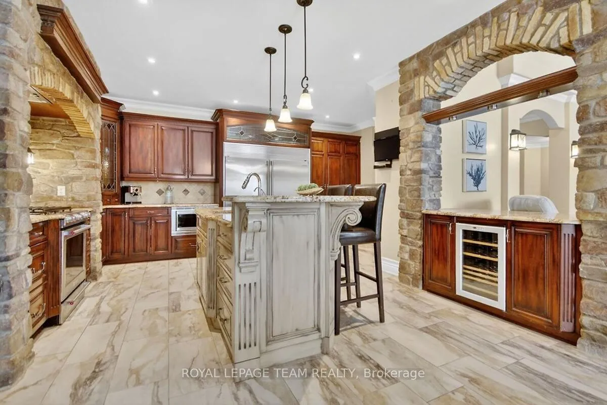 Photo 18 of 1269 South Beach Boulevard, Ottawa, Greely — HOMEH