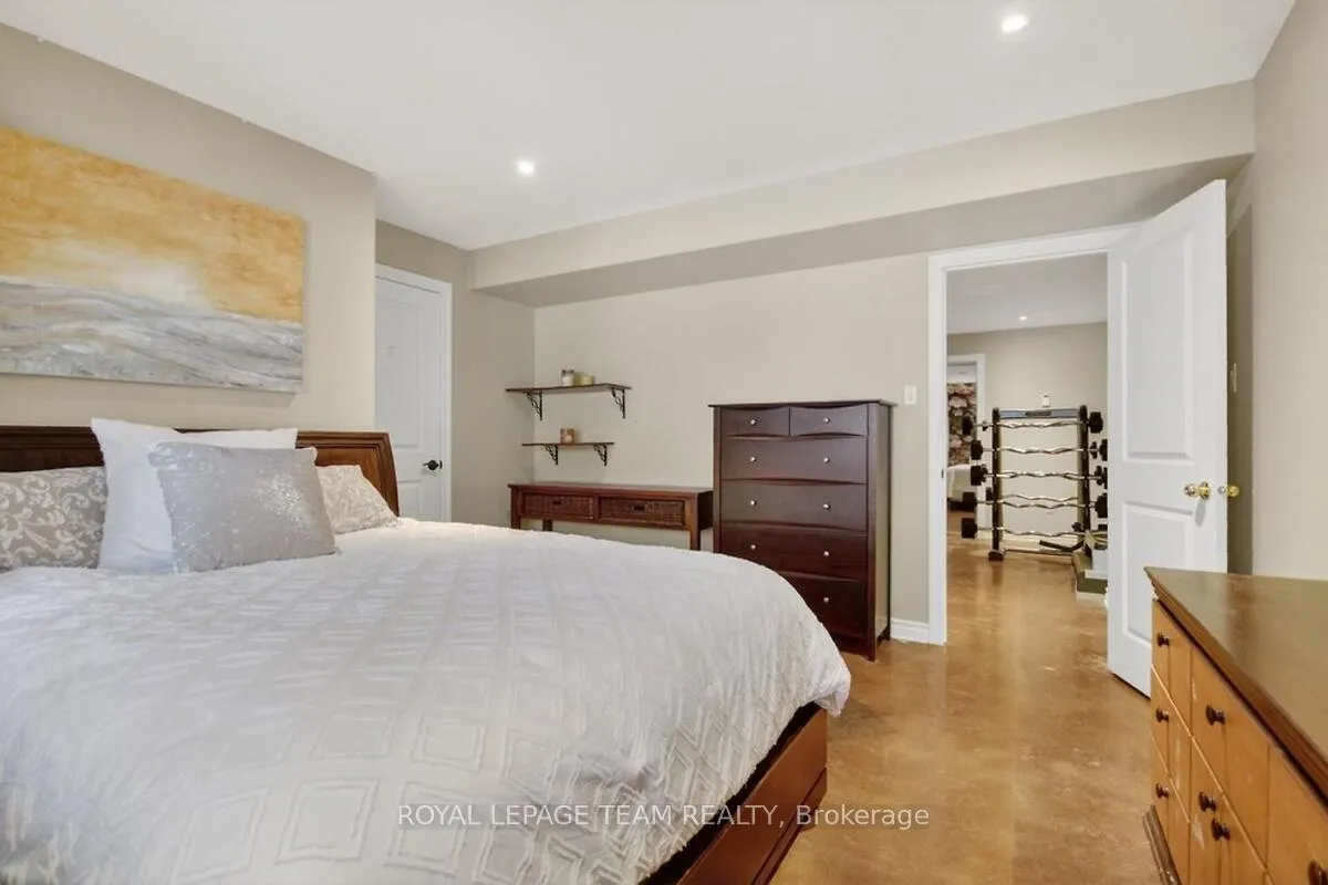Photo 35 of 1269 South Beach Boulevard, Ottawa, Greely — HOMEH