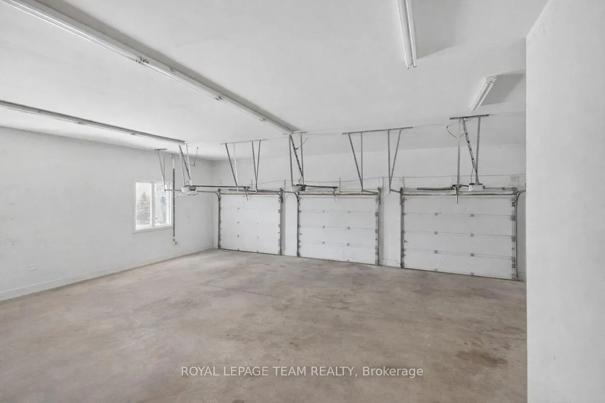 Photo 37 of 1269 South Beach Boulevard, Ottawa, Greely — HOMEH
