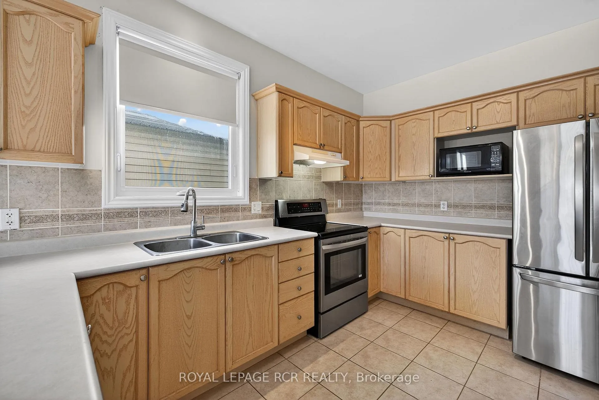 Photo 11 of 13 Willard Hunt Court, King, Schomberg — HOMEH