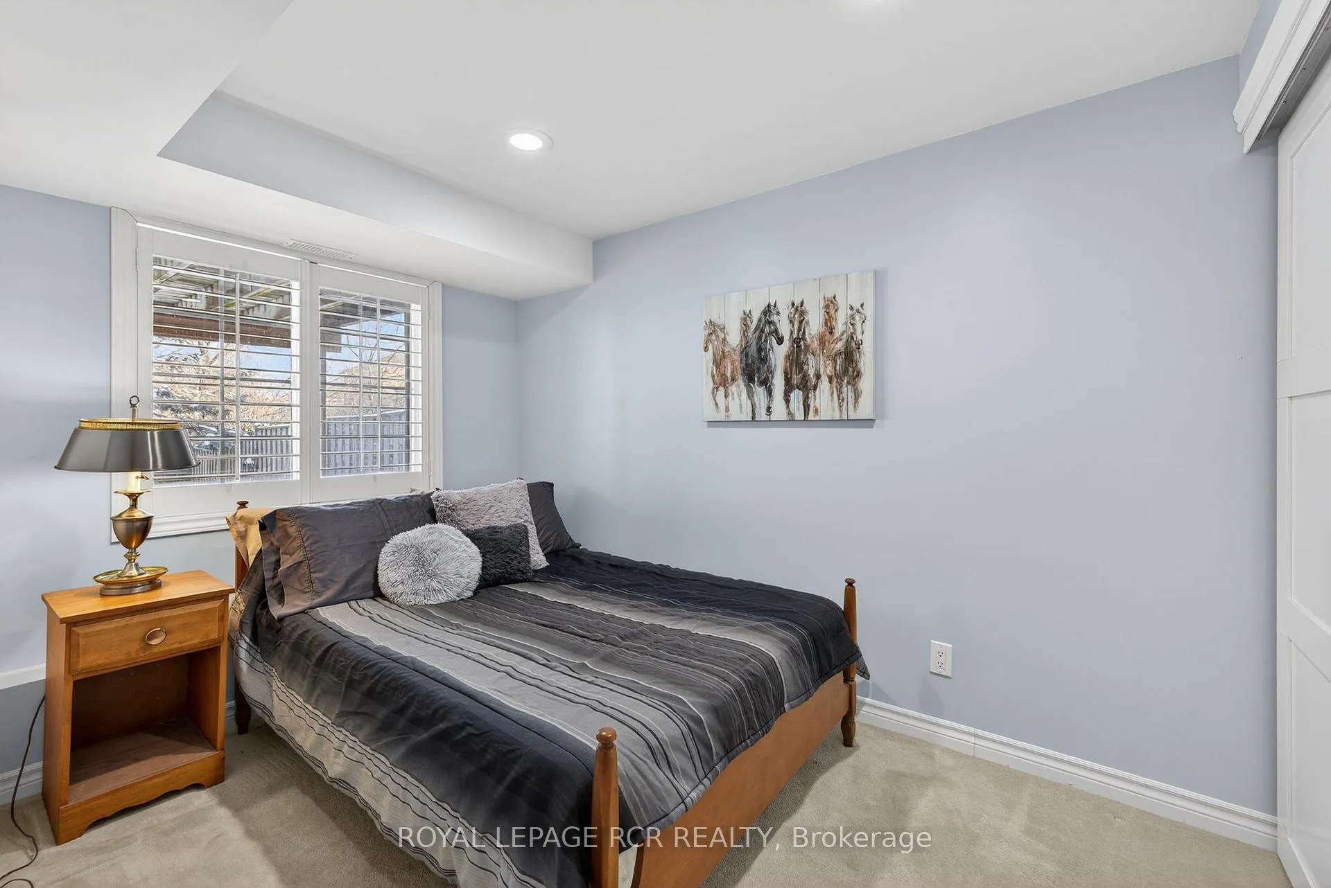 Photo 30 of 13 Willard Hunt Court, King, Schomberg — HOMEH