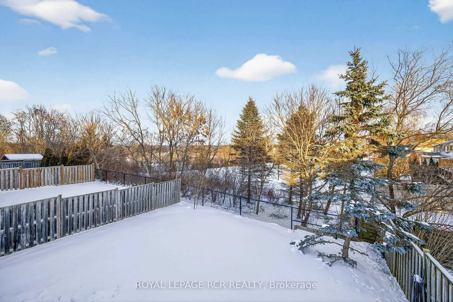 Photo 39 of 13 Willard Hunt Court, King, Schomberg — HOMEH