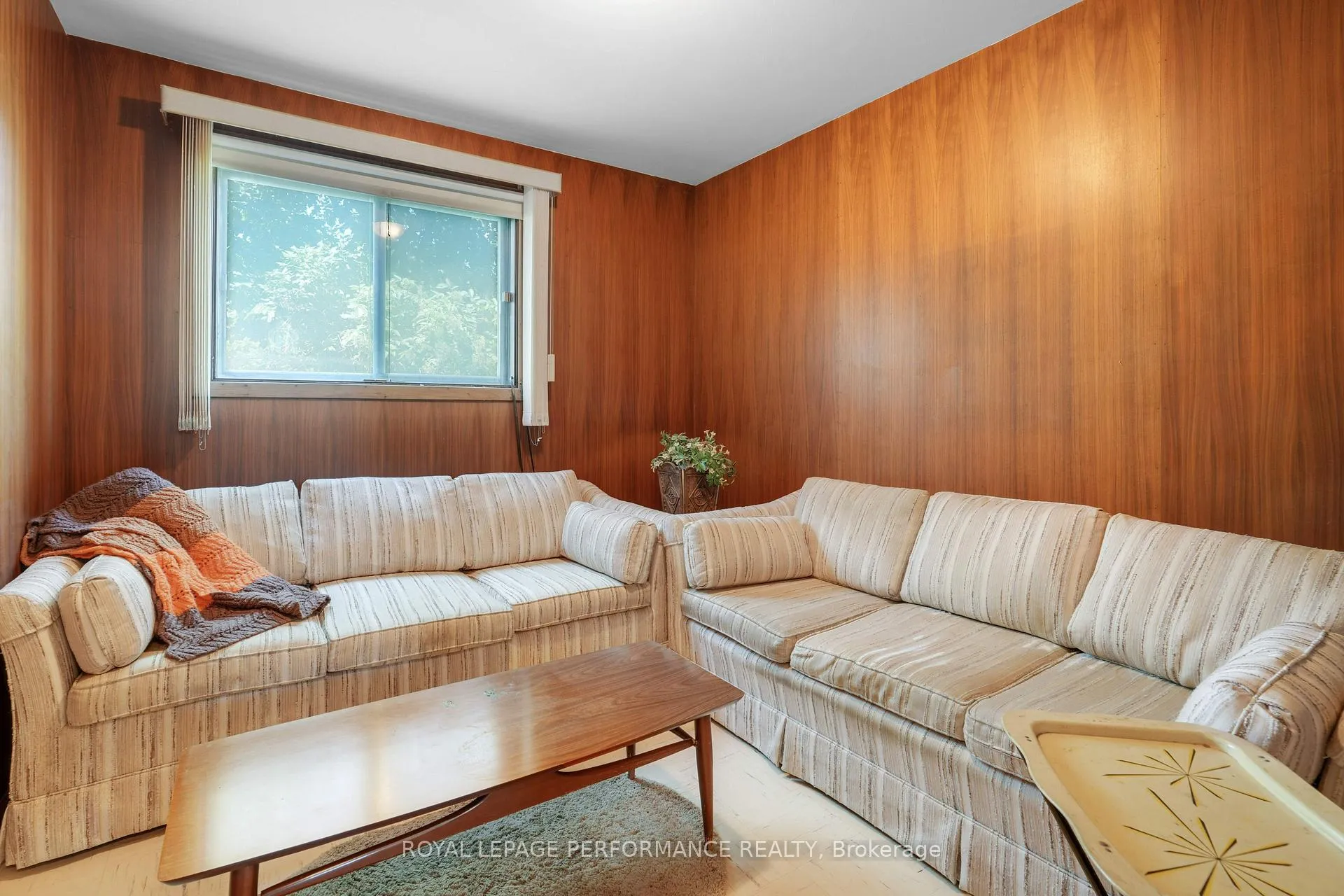 Photo 15 of 2194 Haig Drive, Ottawa, Elmvale Acres — HOMEH