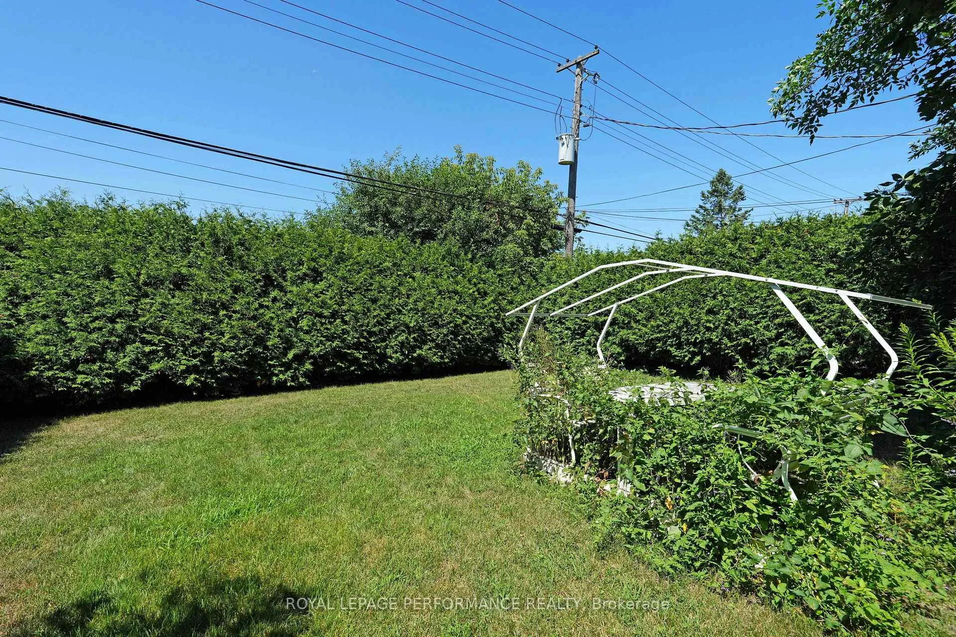 Photo 24 of 2194 Haig Drive, Ottawa, Elmvale Acres — HOMEH