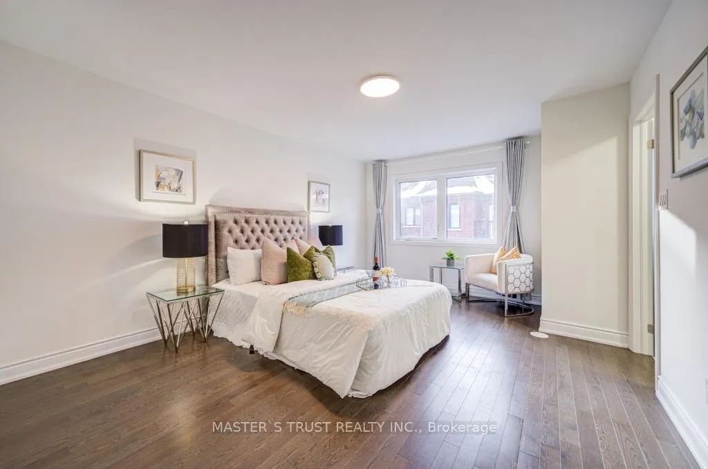 Photo 19 of 105 Lichfield Road, Markham, Unionville — HOMEH