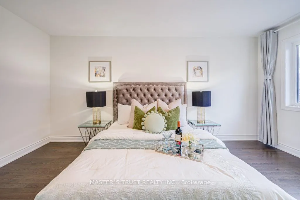 Photo 20 of 105 Lichfield Road, Markham, Unionville — HOMEH