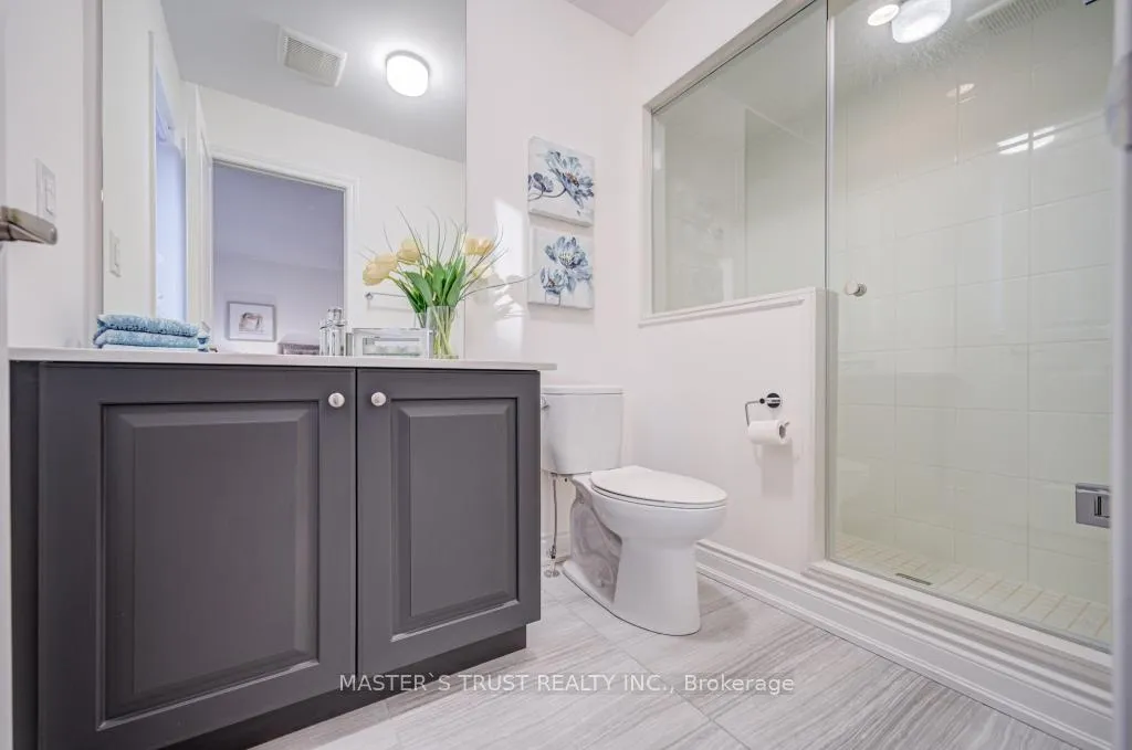 Photo 23 of 105 Lichfield Road, Markham, Unionville — HOMEH