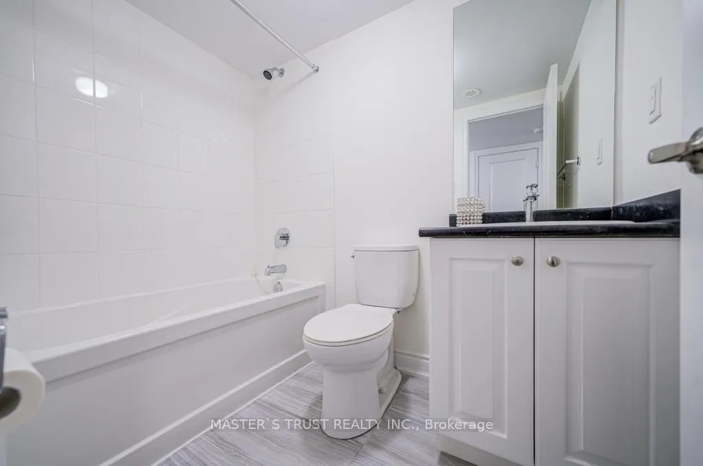 Photo 37 of 105 Lichfield Road, Markham, Unionville — HOMEH