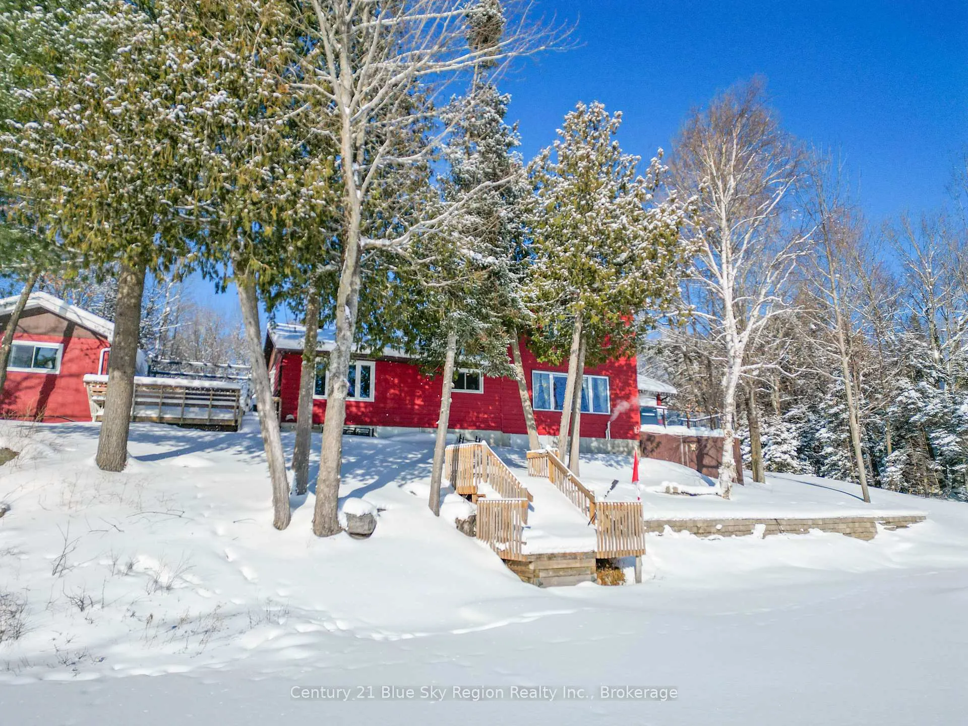 Photo 3 of 17 Sunrise Lane, Powassan — HOMEH