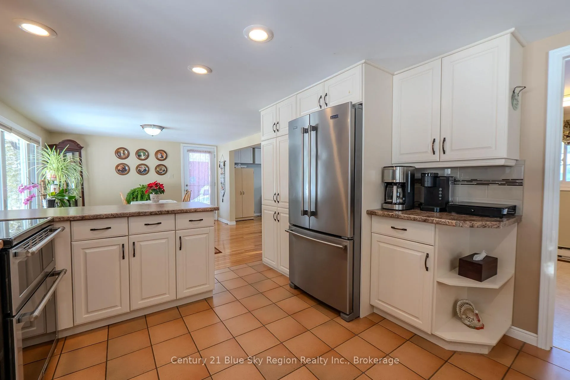 Photo 14 of 17 Sunrise Lane, Powassan — HOMEH