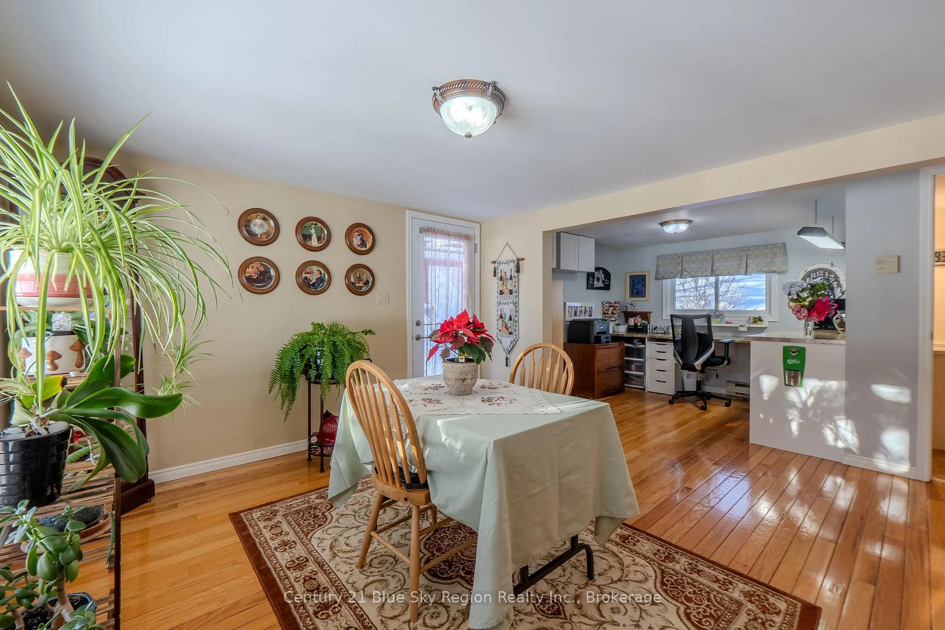 Photo 19 of 17 Sunrise Lane, Powassan — HOMEH