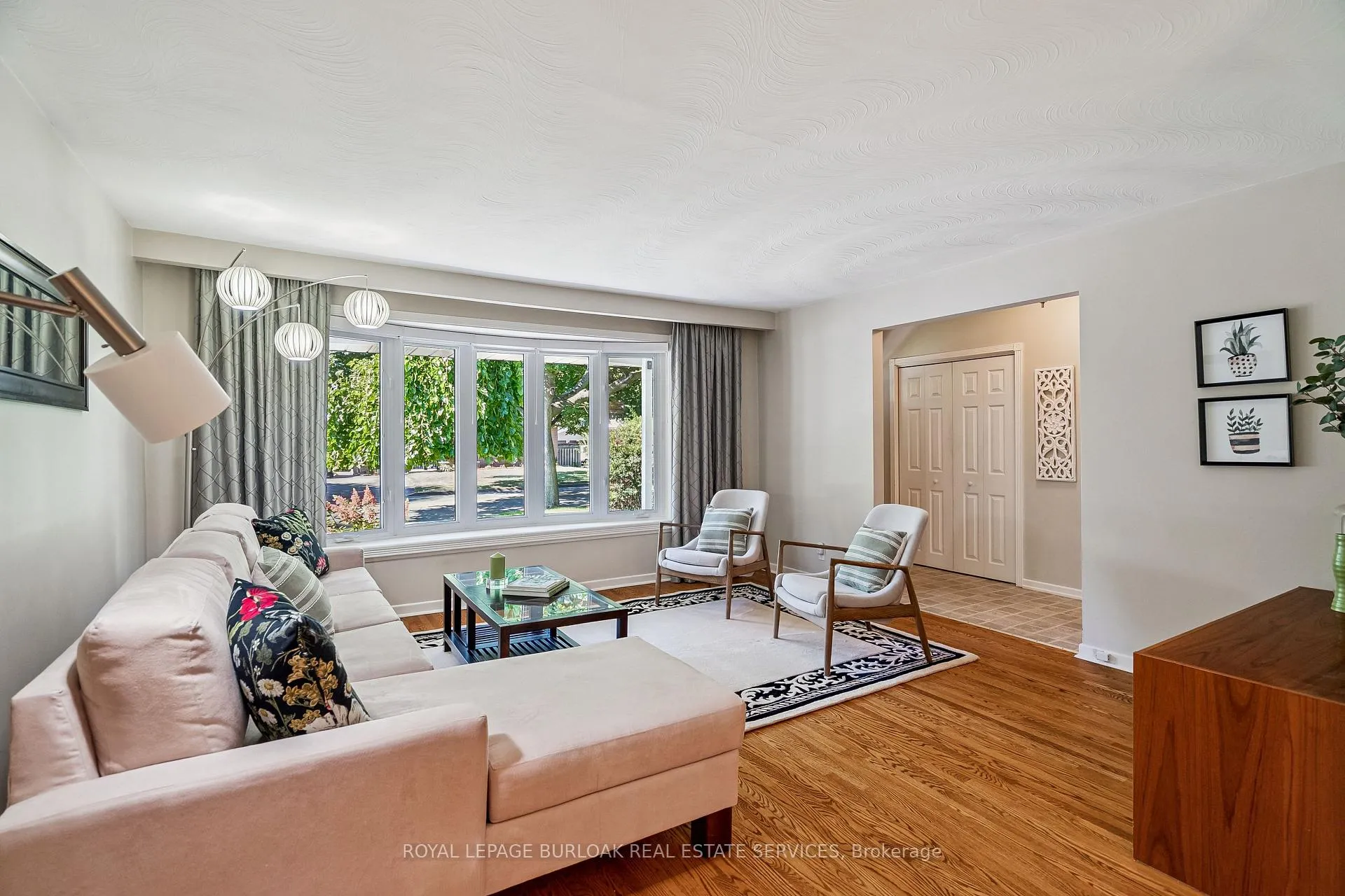 Photo 8 of 871 Francis Road, Burlington, LaSalle — HOMEH