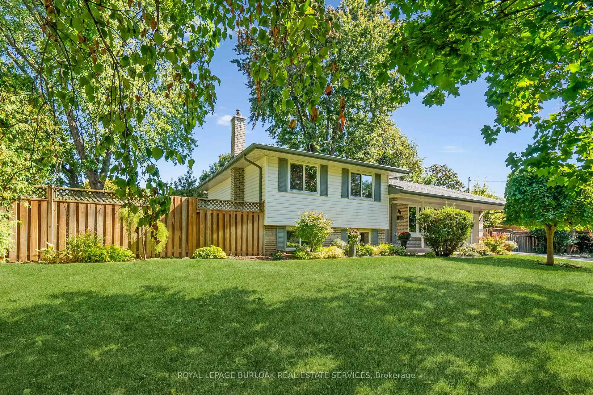 Photo 31 of 871 Francis Road, Burlington, LaSalle — HOMEH