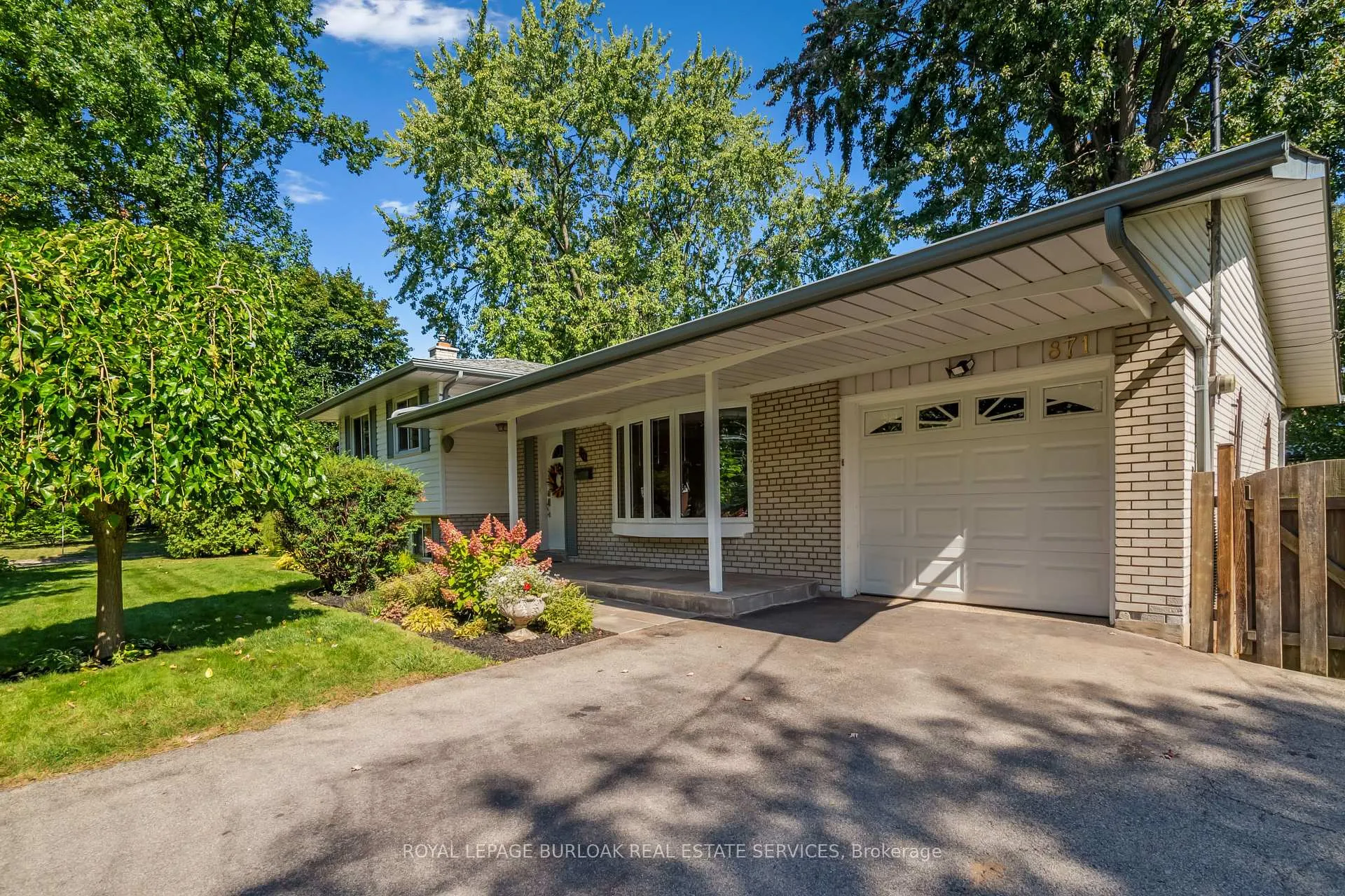Photo 32 of 871 Francis Road, Burlington, LaSalle — HOMEH