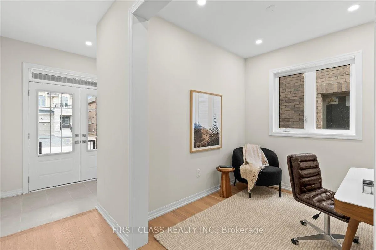 Photo 5 of 23 Ed Ewert Avenue, Clarington, Newcastle — HOMEH