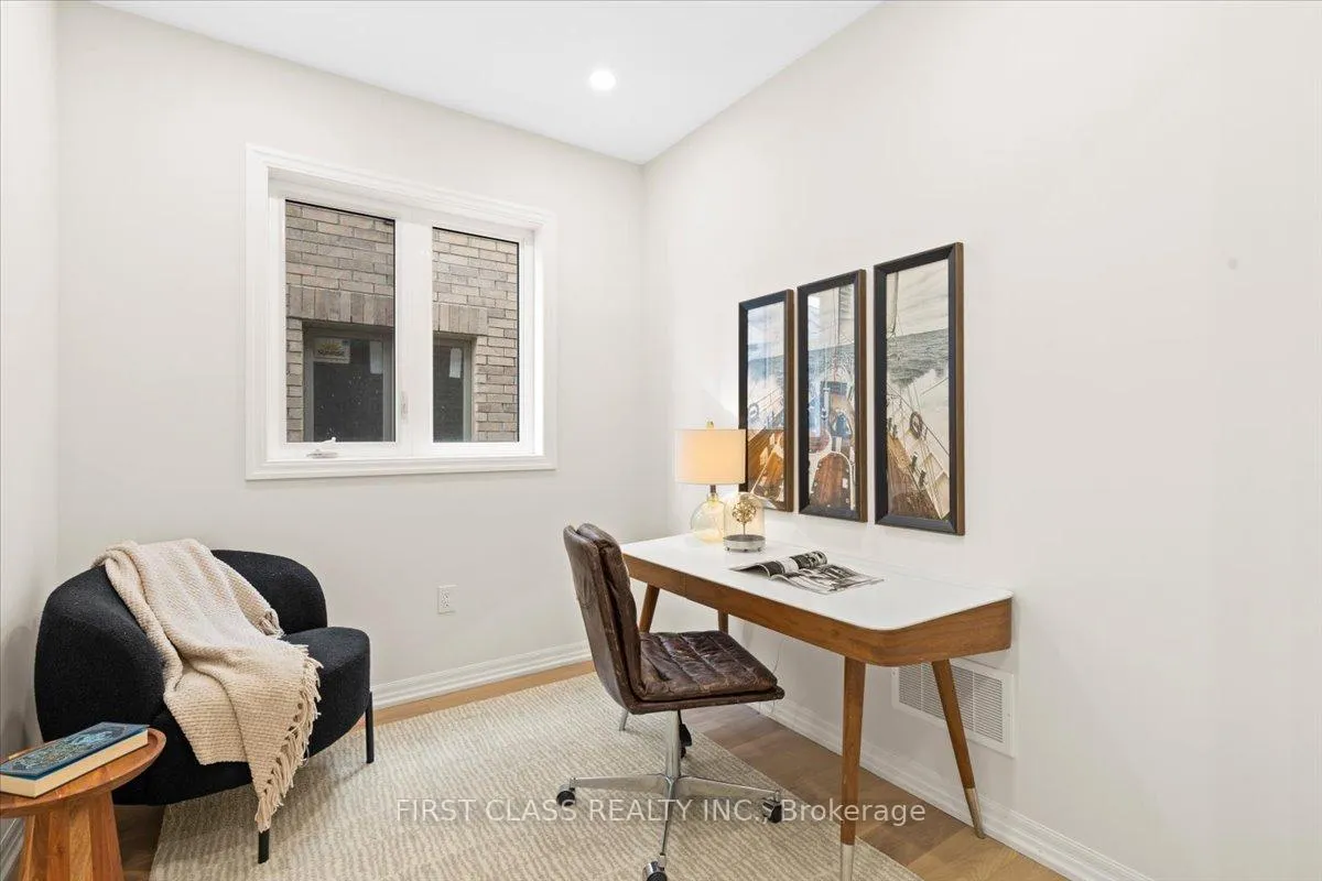 Photo 6 of 23 Ed Ewert Avenue, Clarington, Newcastle — HOMEH