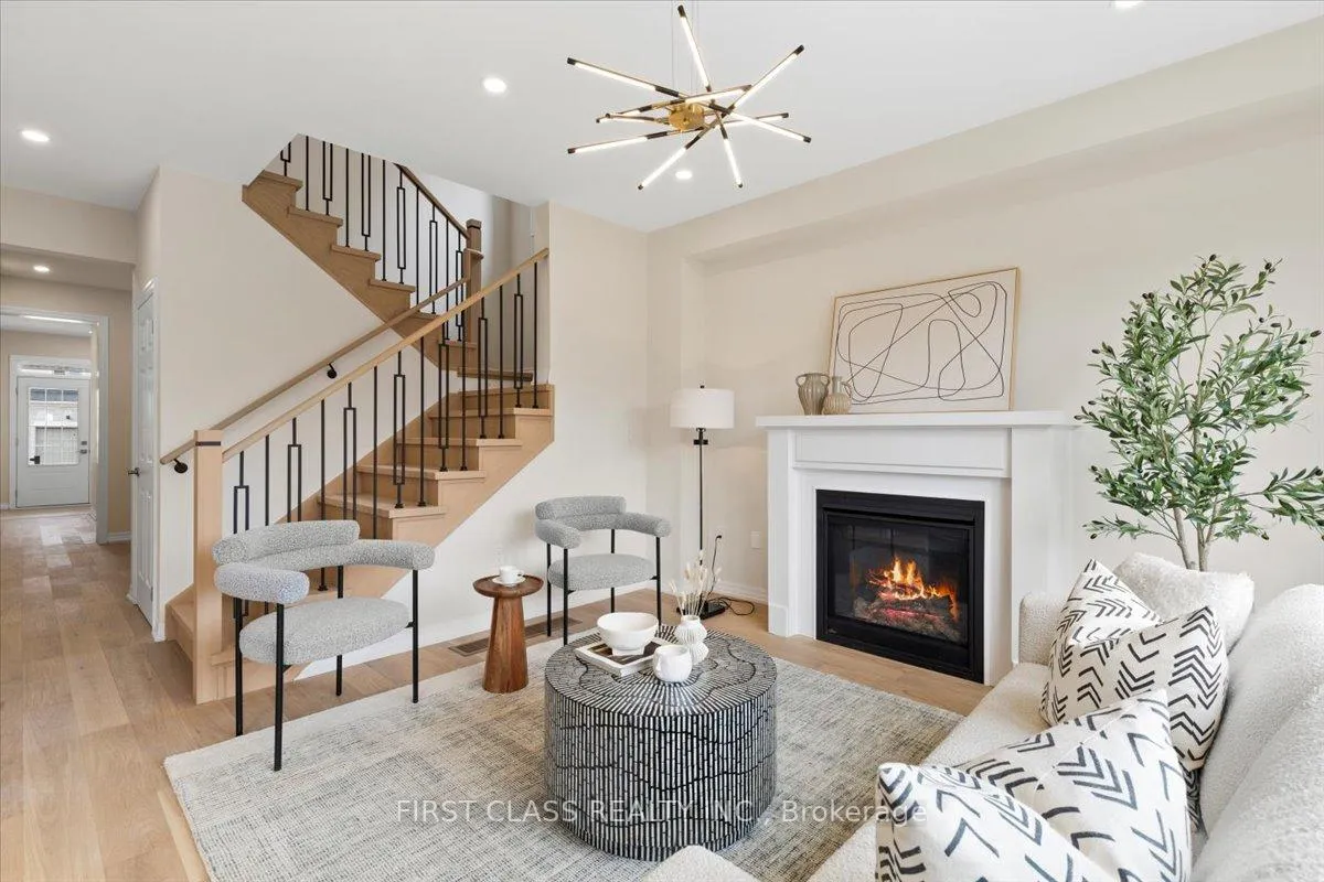 Photo 12 of 23 Ed Ewert Avenue, Clarington, Newcastle — HOMEH