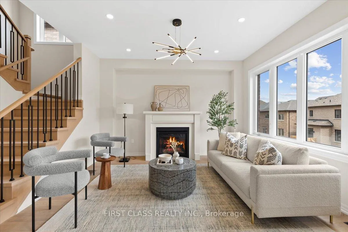Photo 13 of 23 Ed Ewert Avenue, Clarington, Newcastle — HOMEH