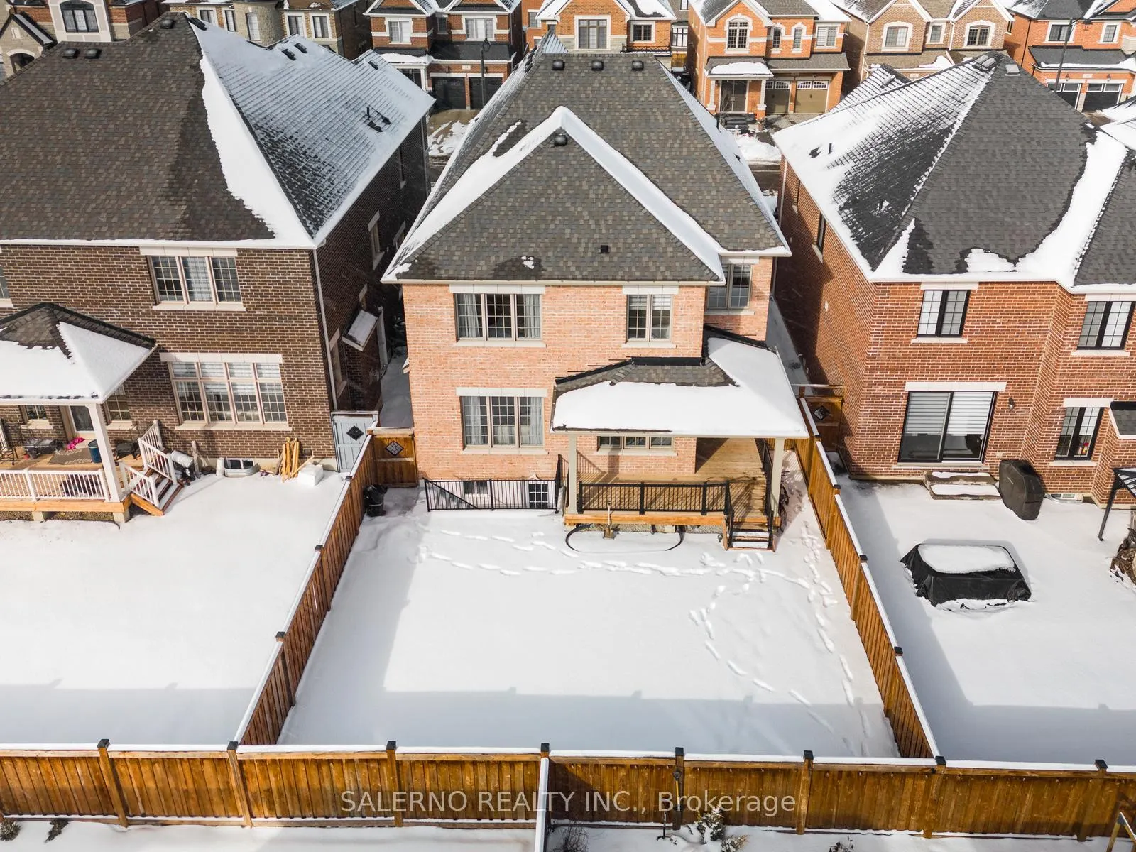 Photo 40 of 37 Chorus Crescent, Vaughan, Kleinburg — HOMEH
