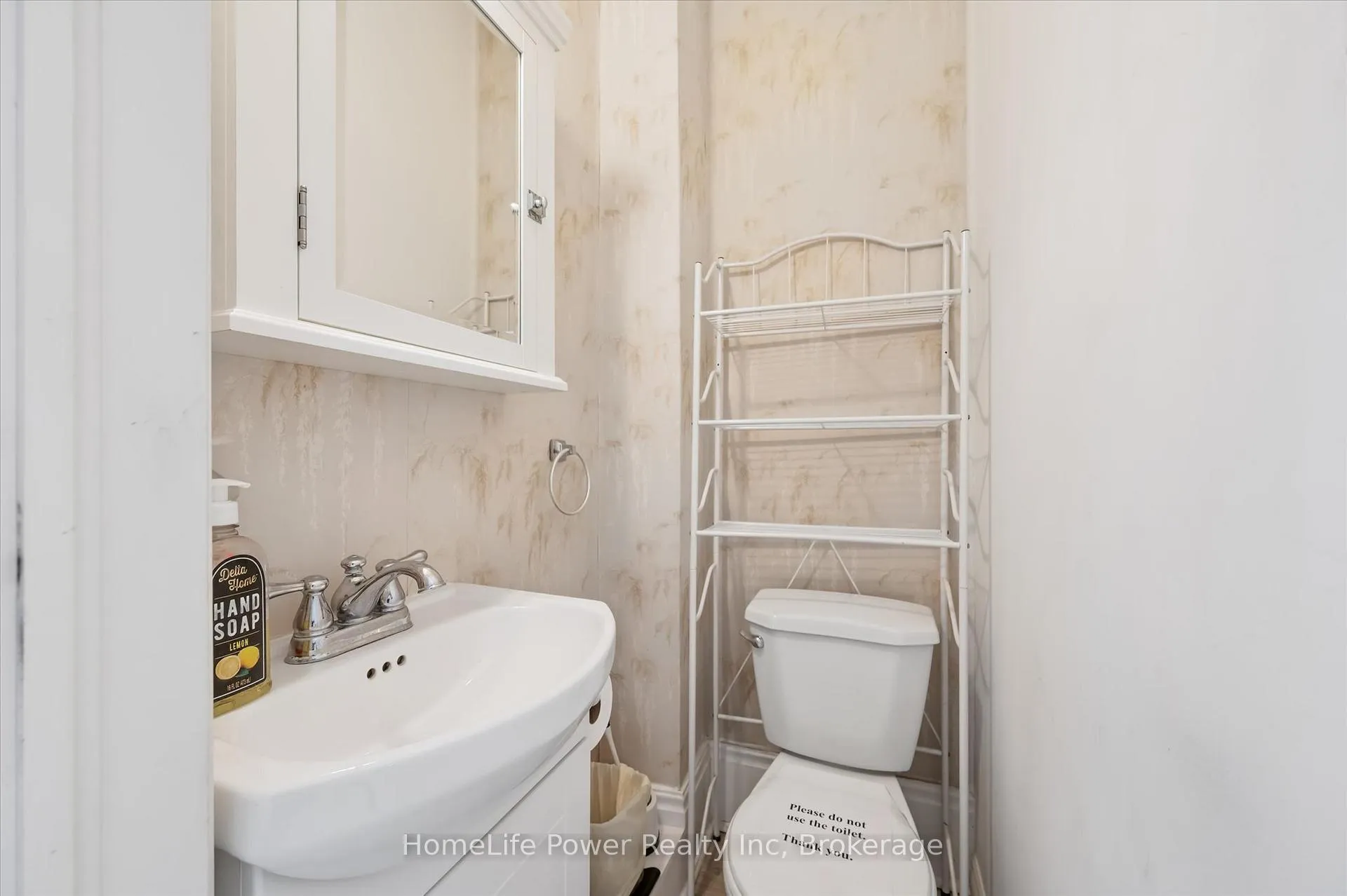 Photo 12 of 36 Linden Avenue, Kitchener — HOMEH