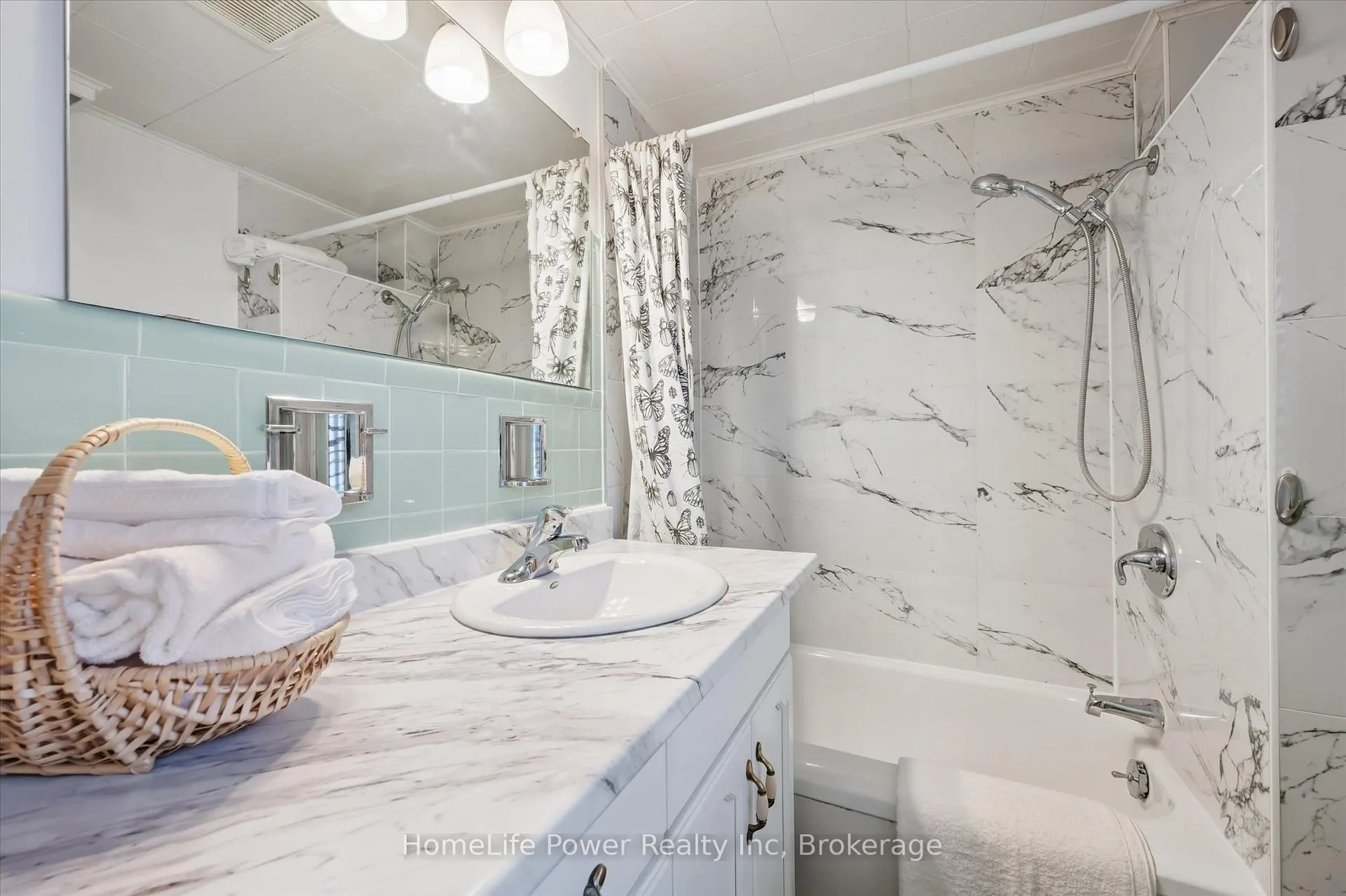 Photo 24 of 36 Linden Avenue, Kitchener — HOMEH