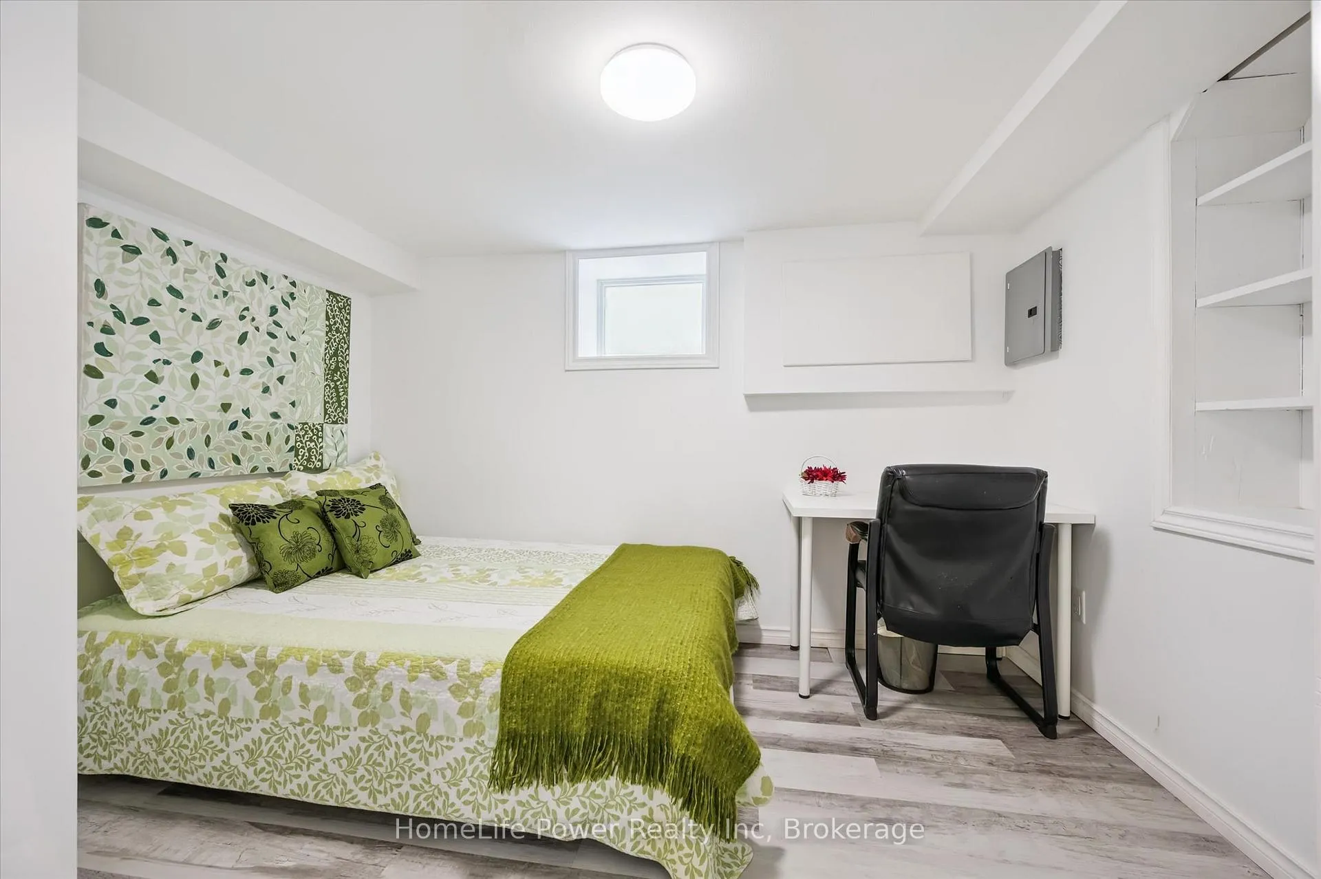 Photo 29 of 36 Linden Avenue, Kitchener — HOMEH