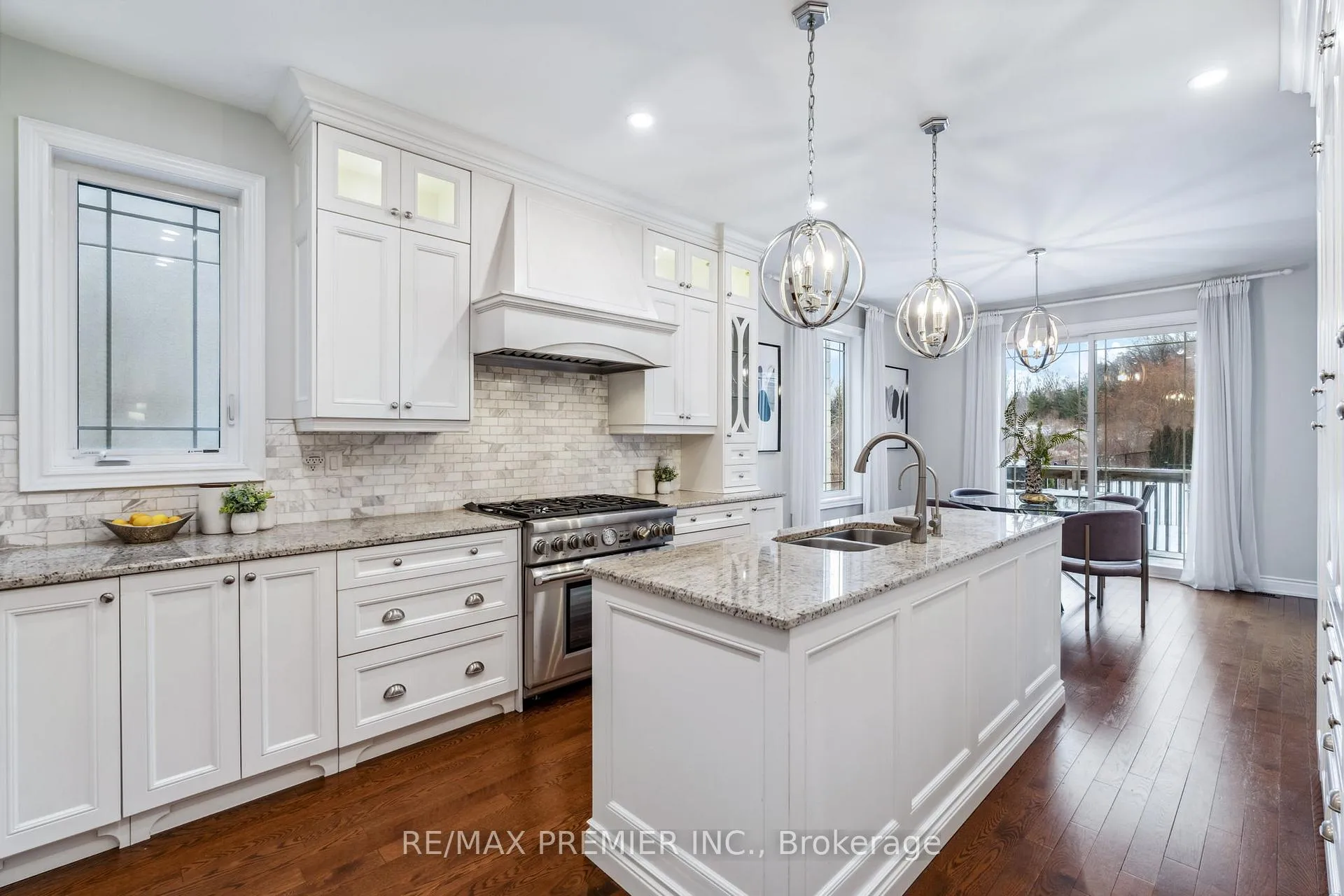 Photo 19 of 8 Heintzman Crescent, Vaughan, Patterson — HOMEH
