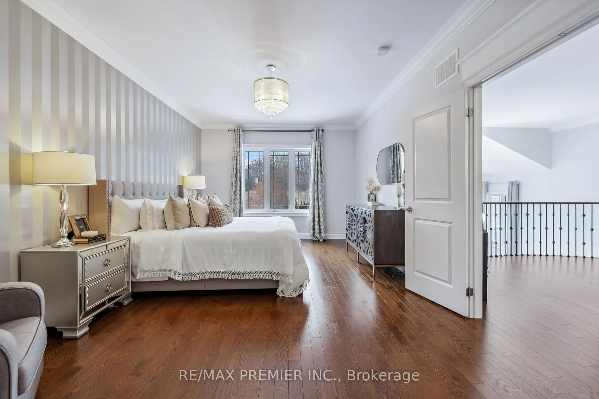 Photo 25 of 8 Heintzman Crescent, Vaughan, Patterson — HOMEH