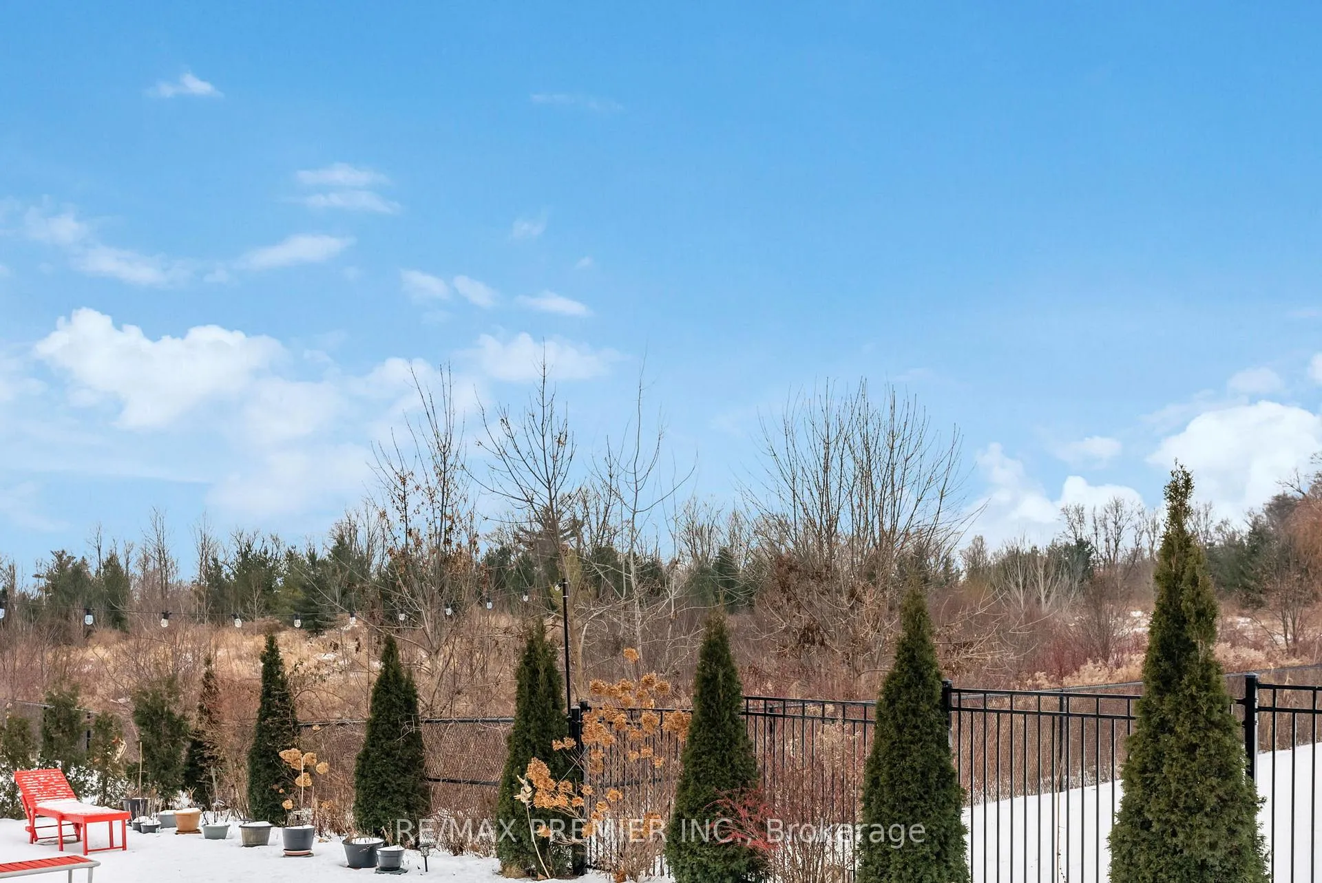 Photo 34 of 8 Heintzman Crescent, Vaughan, Patterson — HOMEH