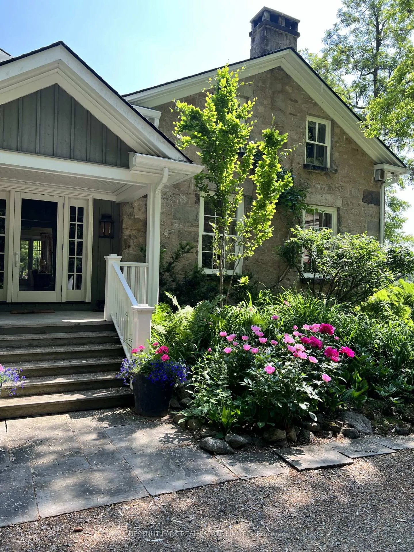 Photo 3 of 16261 Shaws Creek Road, Caledon, Rural Caledon — HOMEH