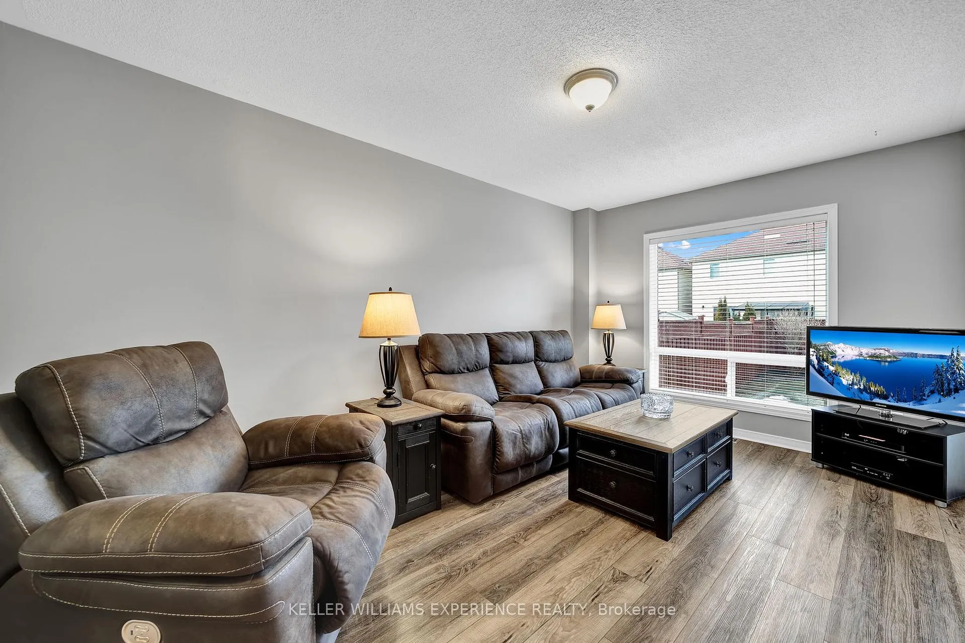 Photo 12 of 105 Stonemount Crescent, Essa, Angus — HOMEH