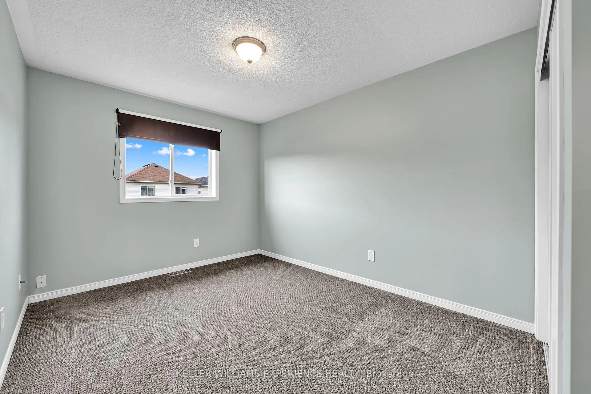 Photo 23 of 105 Stonemount Crescent, Essa, Angus — HOMEH