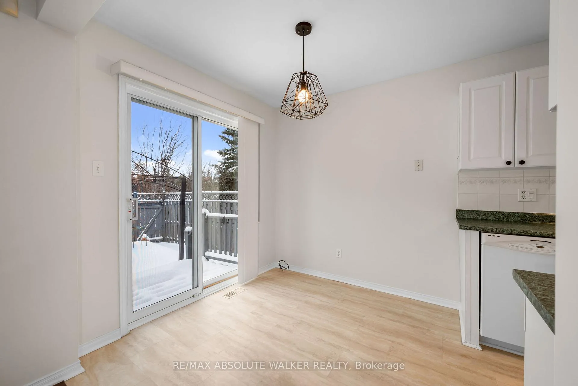 Photo 17 of 246 Mountshannon Drive, Ottawa, Barrhaven - Longfields — HOMEH