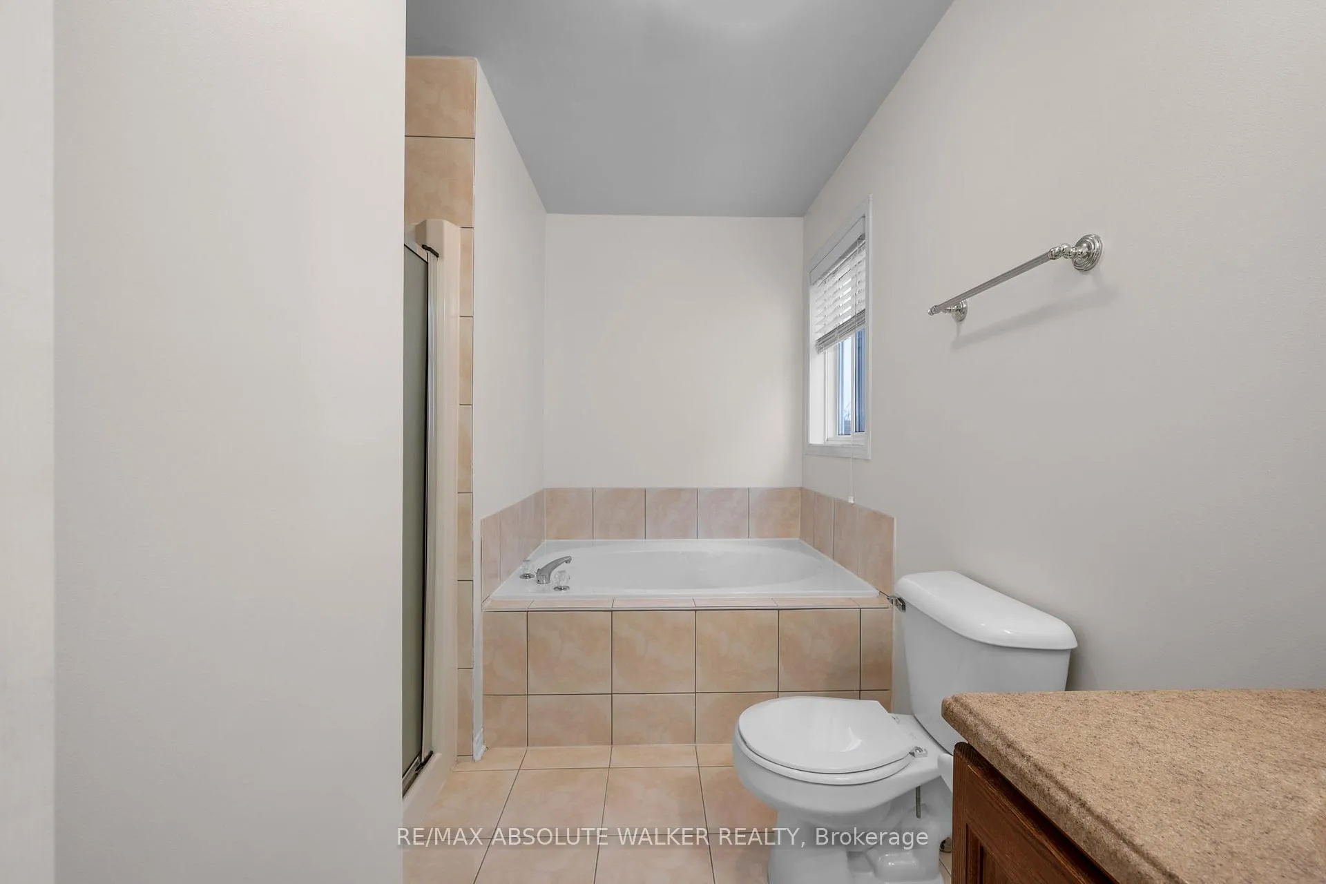 Photo 32 of 246 Mountshannon Drive, Ottawa, Barrhaven - Longfields — HOMEH