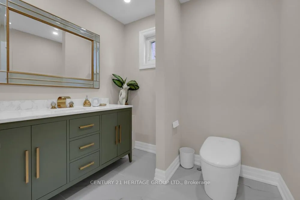 Photo 16 of 110 Jules Avenue, Vaughan, East Woodbridge — HOMEH