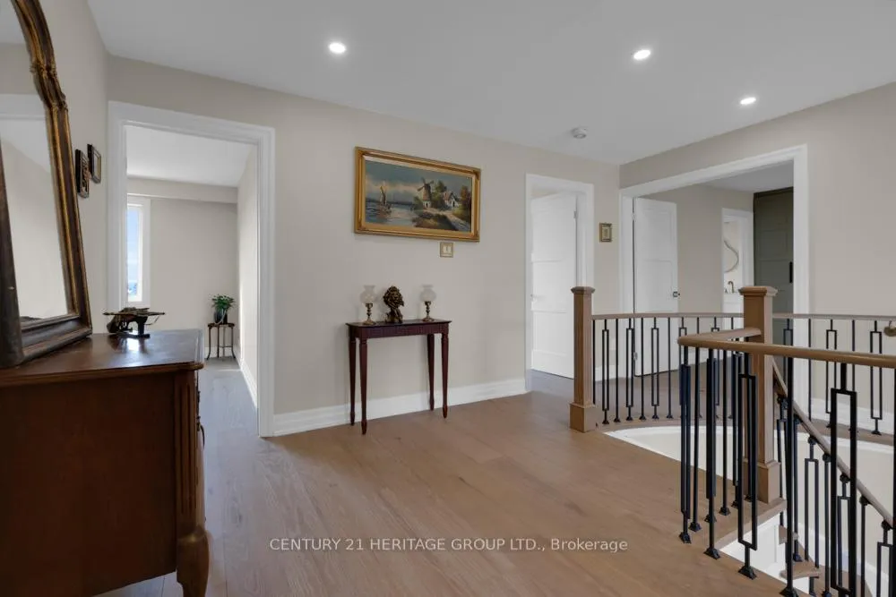 Photo 17 of 110 Jules Avenue, Vaughan, East Woodbridge — HOMEH