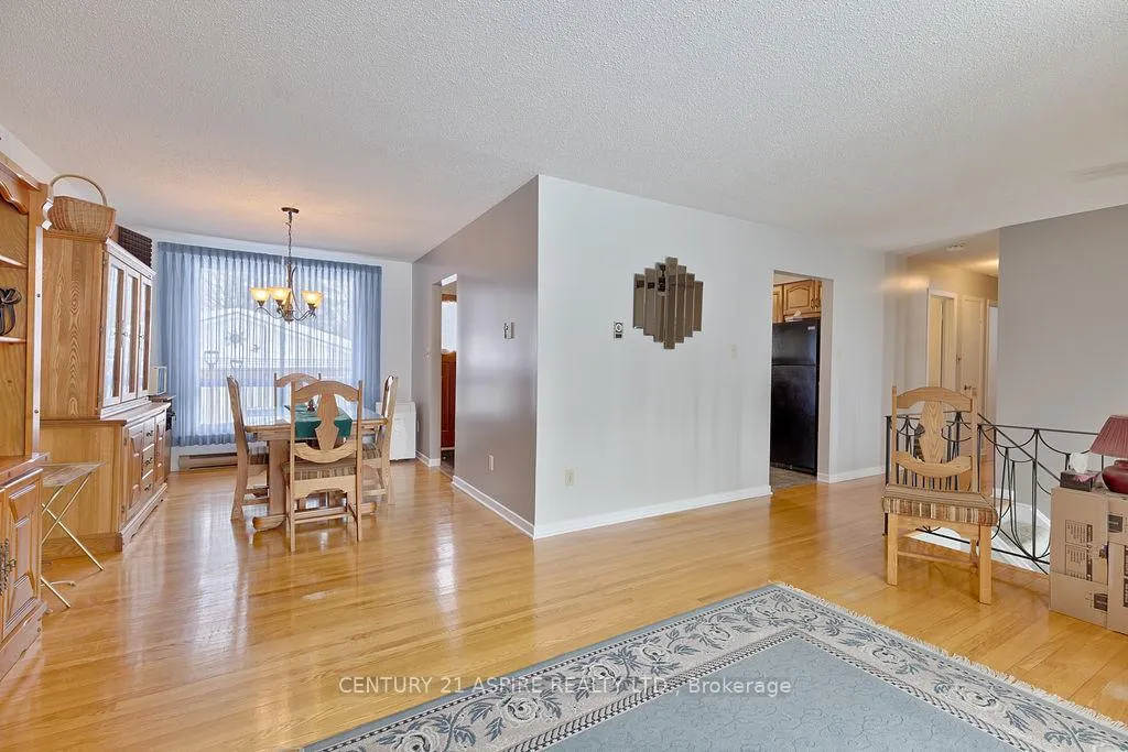 Photo 8 of 23 Park Drive, Petawawa — HOMEH