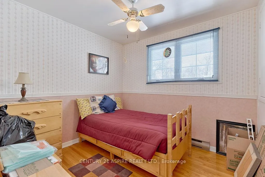 Photo 14 of 23 Park Drive, Petawawa — HOMEH