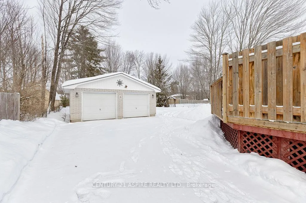 Photo 42 of 23 Park Drive, Petawawa — HOMEH