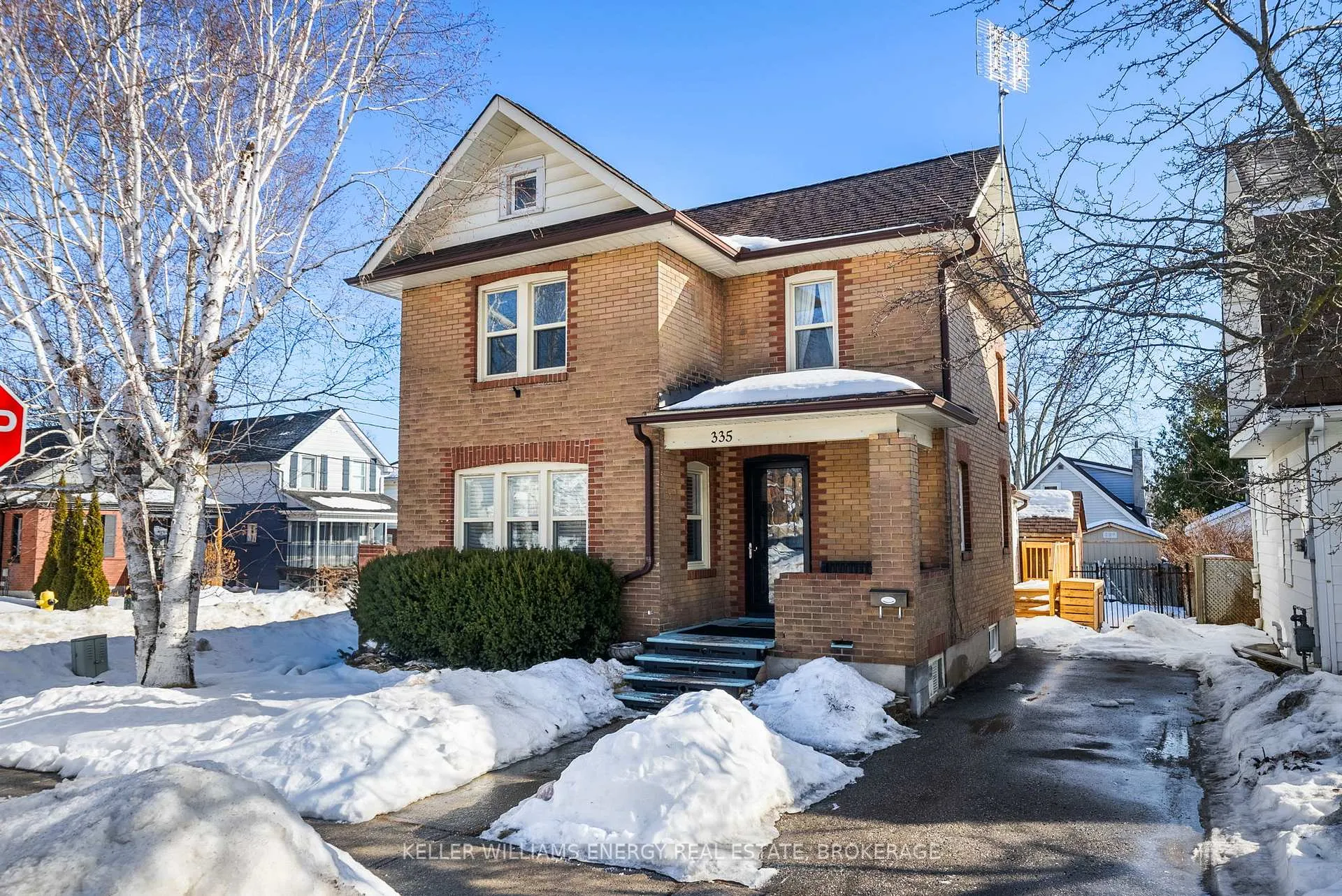 Front of 335 Kingsdale Avenue