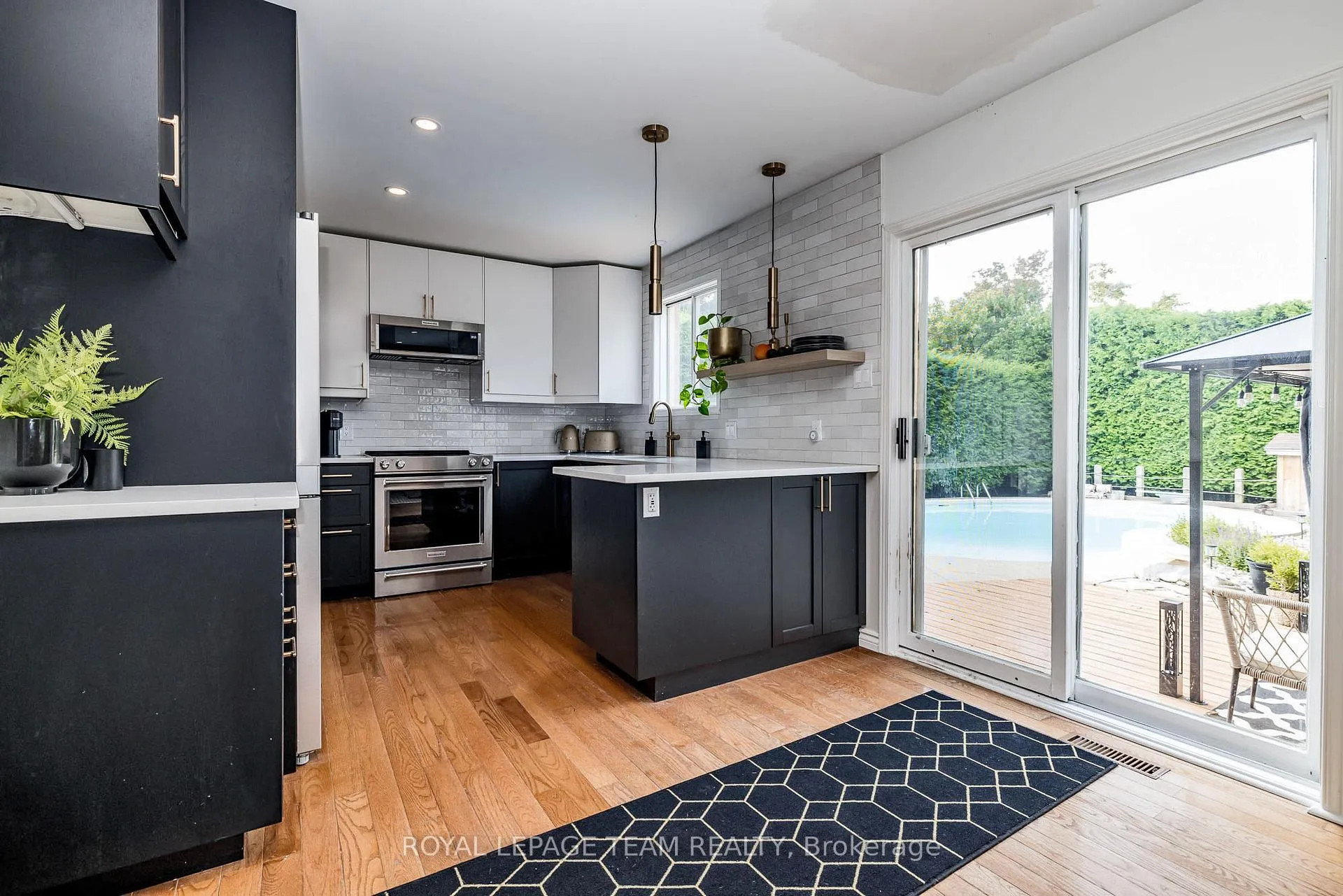 Photo 14 of 87 Beechfern Drive, Ottawa, Stittsville (Central) — HOMEH