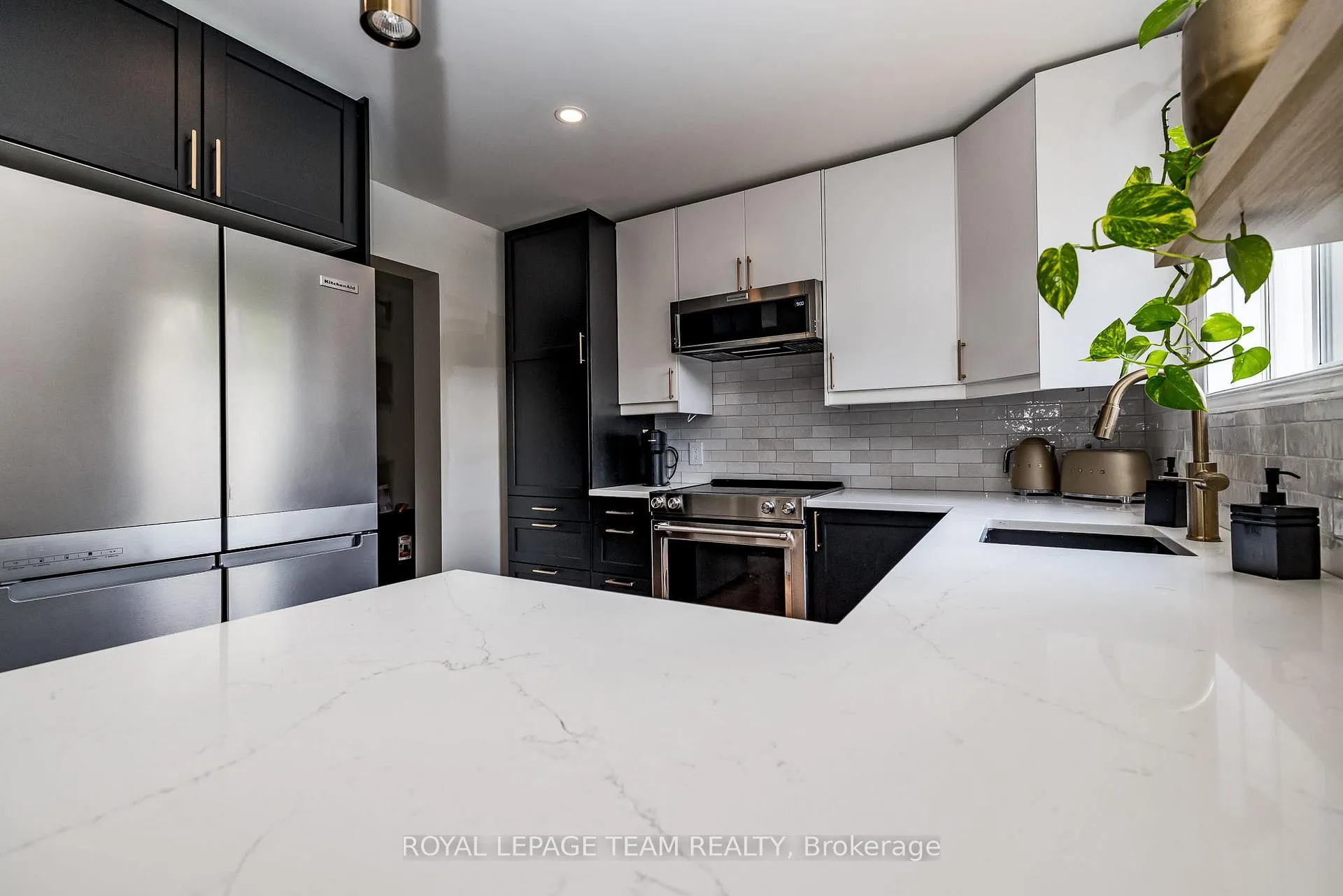 Photo 16 of 87 Beechfern Drive, Ottawa, Stittsville (Central) — HOMEH