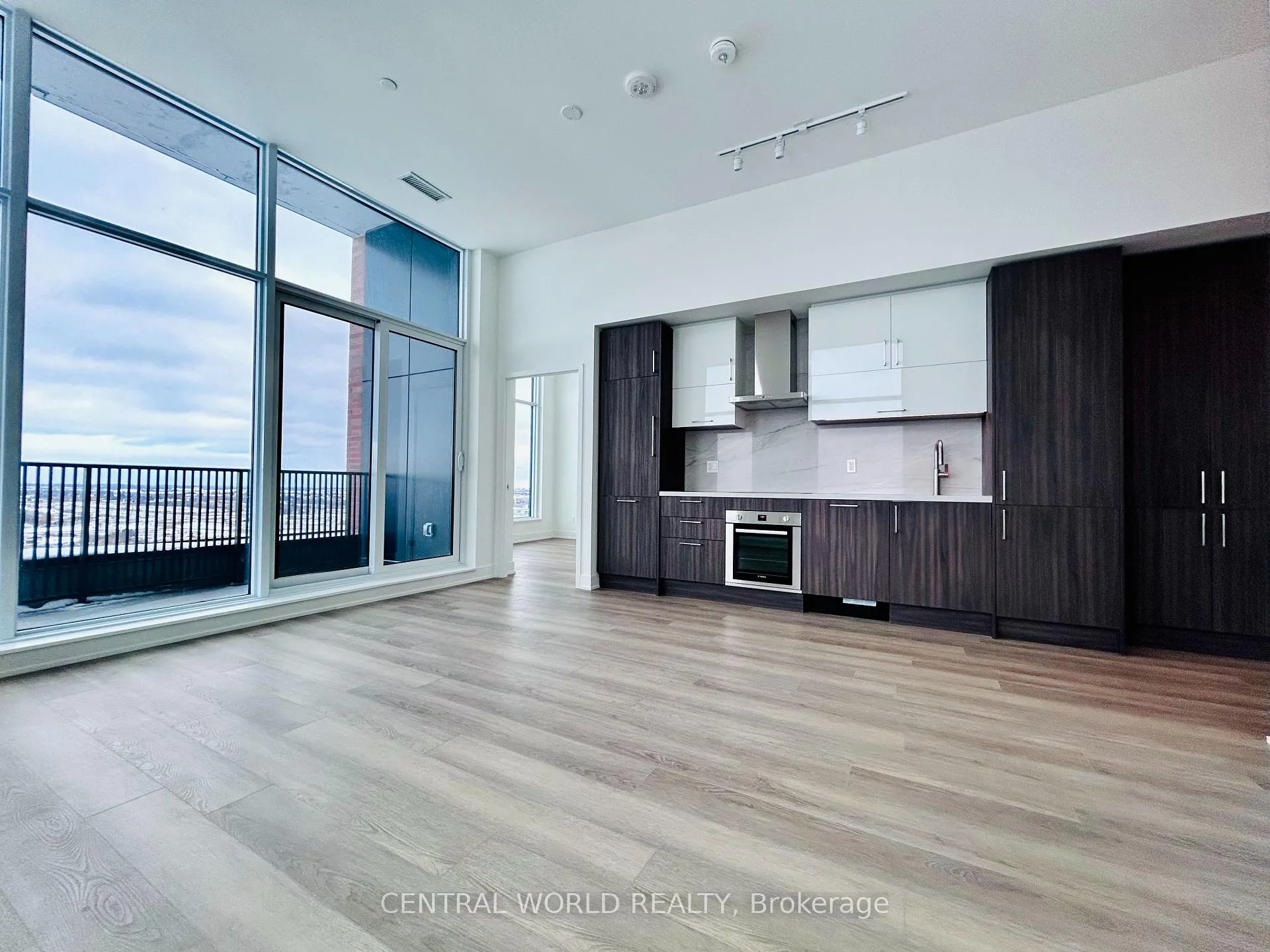 Photo 5 of Unit PH04, 38 Andre De Grasse Street, Markham, Unionville — HOMEH