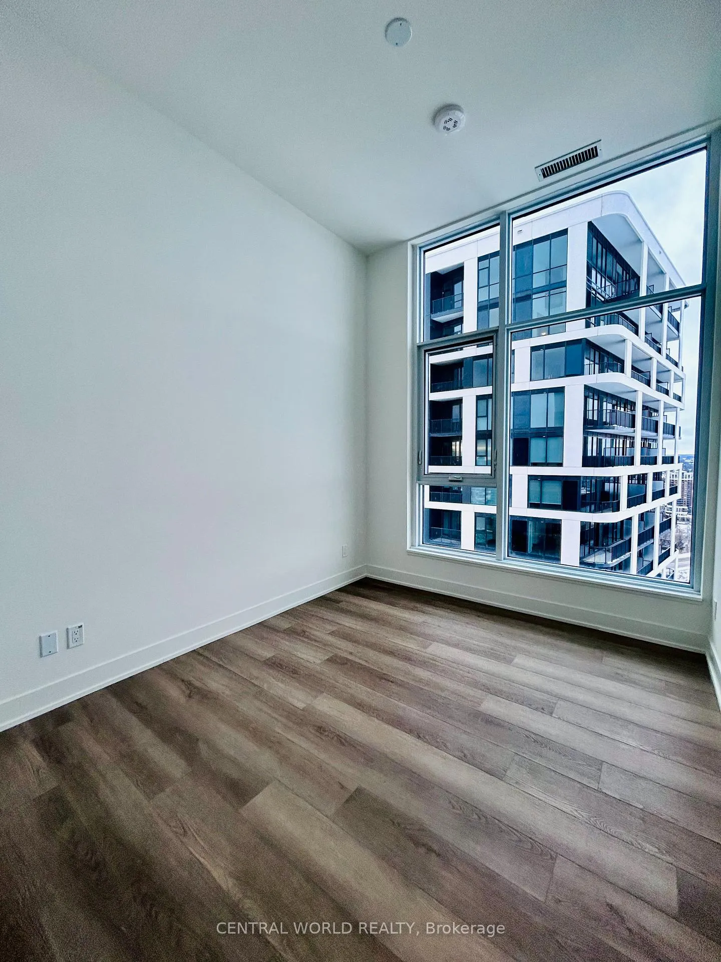 Photo 7 of Unit PH04, 38 Andre De Grasse Street, Markham, Unionville — HOMEH