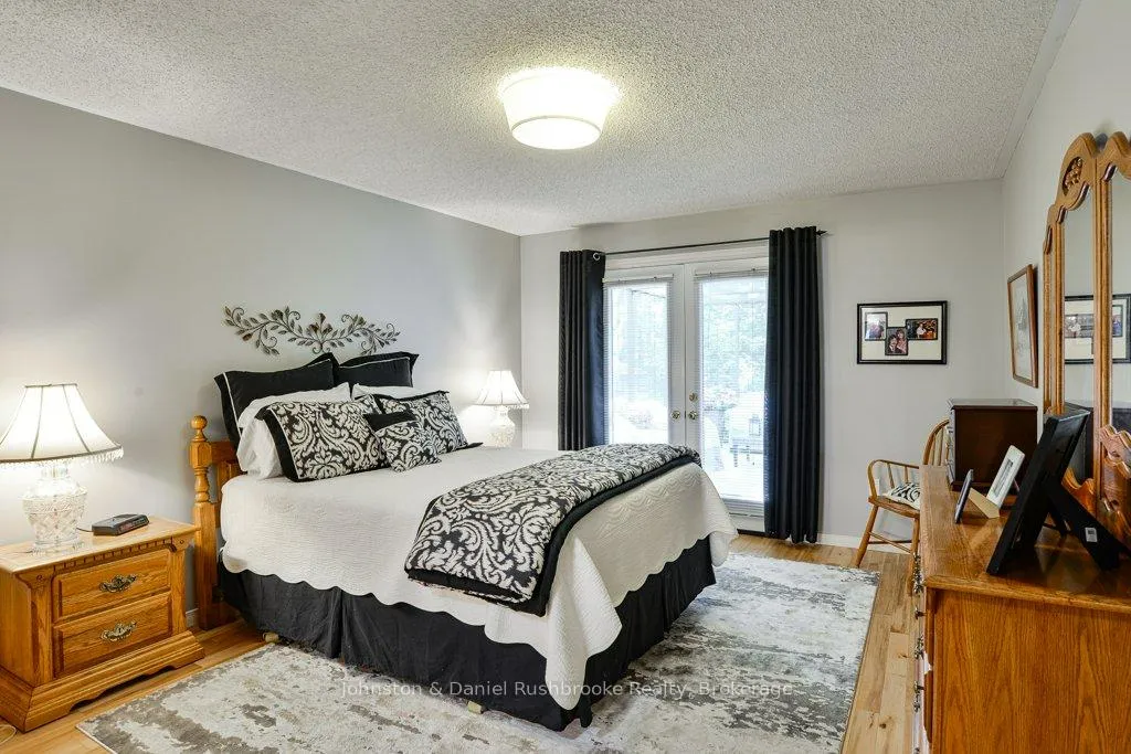 Photo 13 of 21 Pineridge Gate E, Gravenhurst, Wood (Gravenhurst) — HOMEH