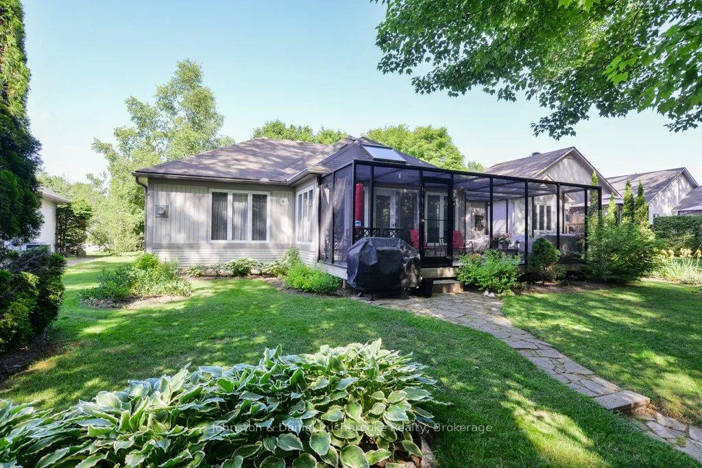 Photo 25 of 21 Pineridge Gate E, Gravenhurst, Wood (Gravenhurst) — HOMEH