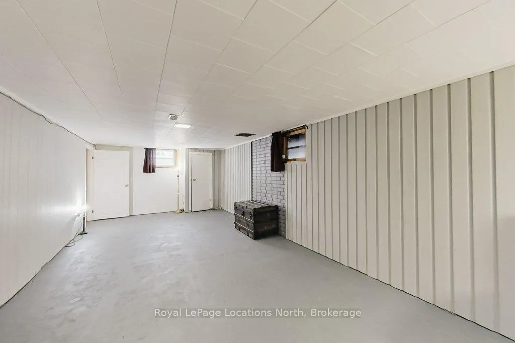 Photo 17 of 121 Niagara Street, Collingwood — HOMEH