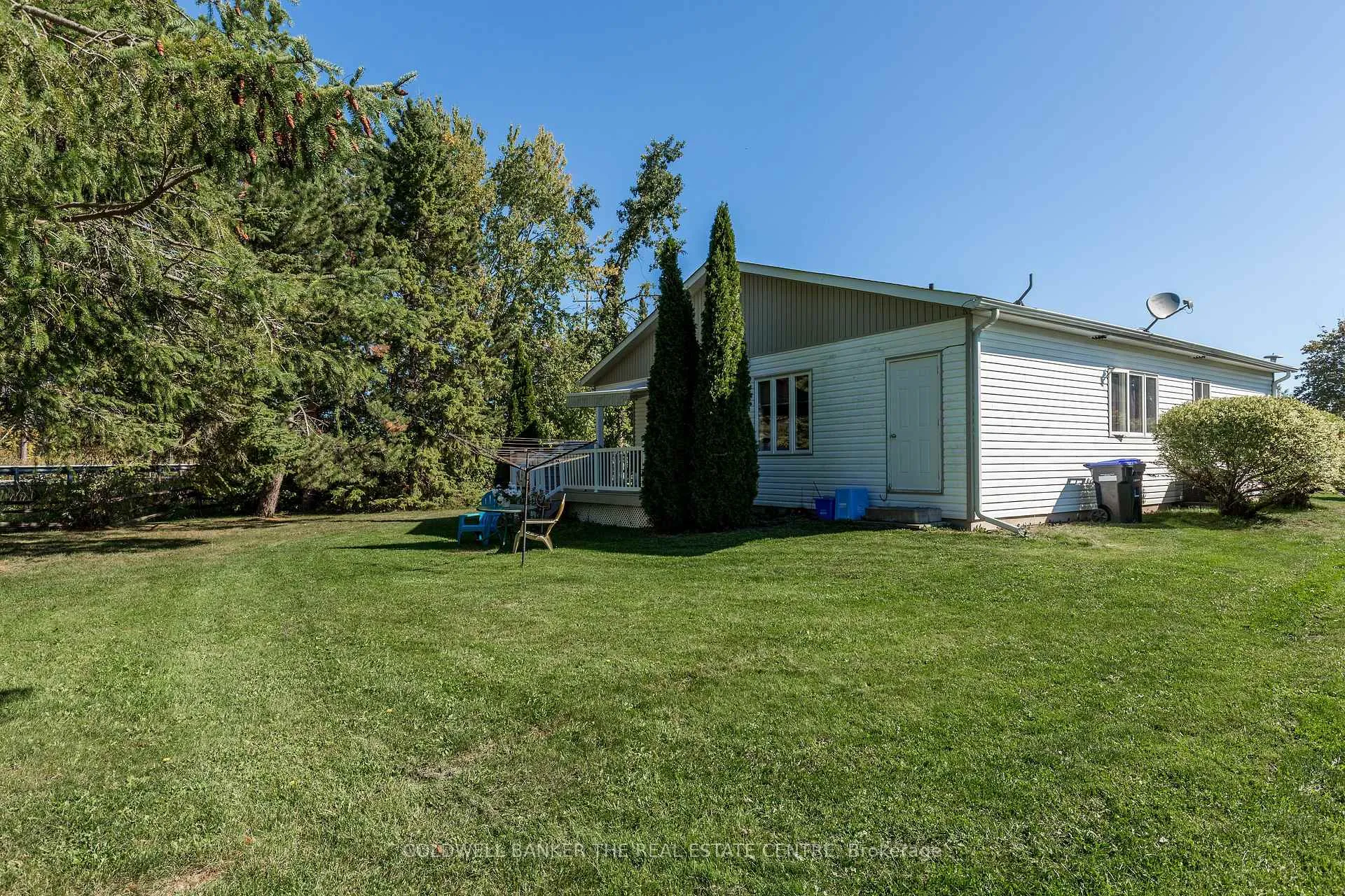 Photo 27 of 15 Recreation Drive, Innisfil, Rural Innisfil — HOMEH