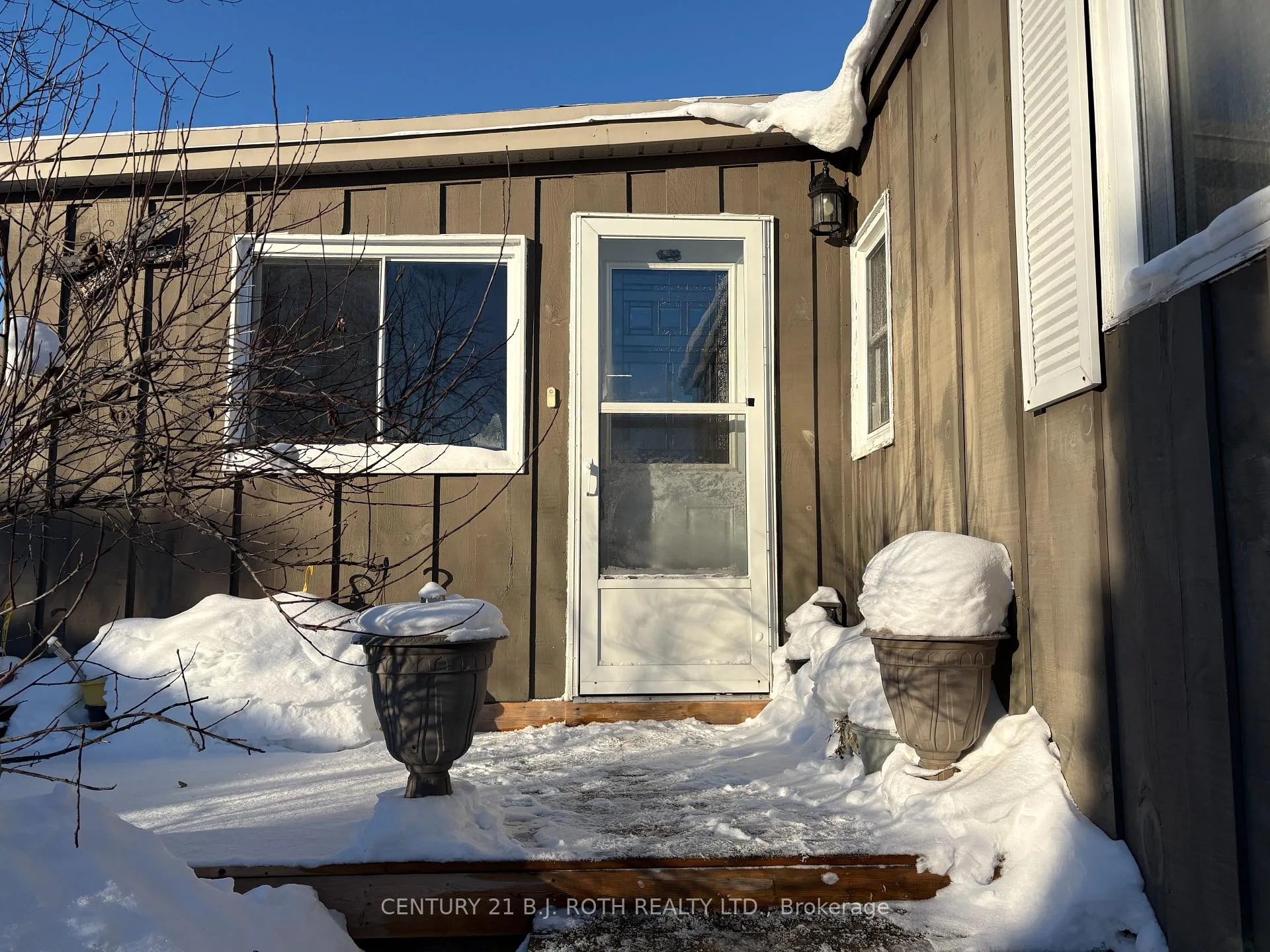Photo 4 of 20 Shamrock Crescent, Essa, Rural Essa — HOMEH